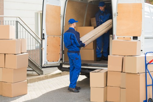 Student storage solutions in Hounslow for boxes and luggage